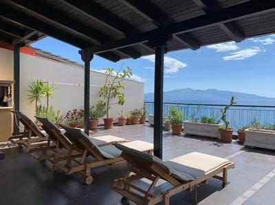 Orange sea view Penthouse