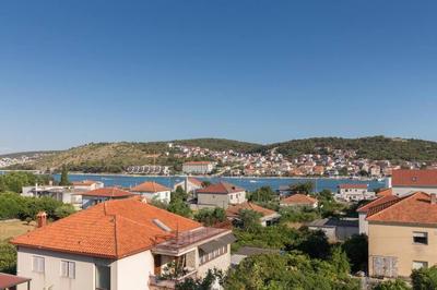 Apartment Lali Trogir - updated 2BR near old town