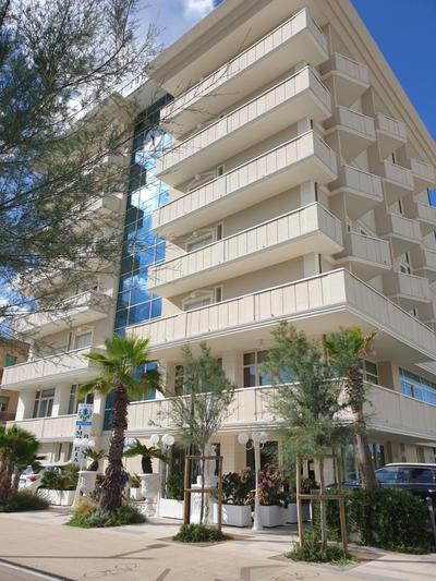 Hotel Imperial Beach - Dada Hotels