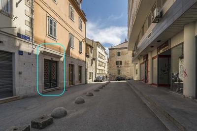 Luxury apartment Toni with patio in the heart of Split