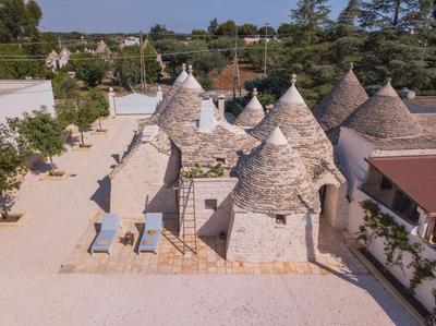 HelloAPULIA Monopoli - Authentic Trulli Petricore with private SPA and pool