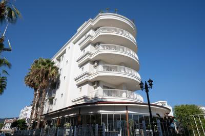 Romance Beach Hotel - Image 38