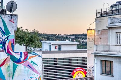 Monastiraki Stylish Loft W/ Acropolis View/Bathtub