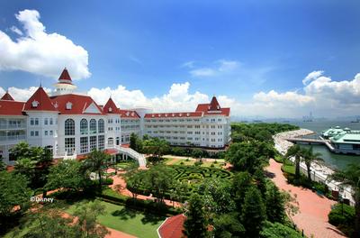 Hong Kong Disneyland Hotel main