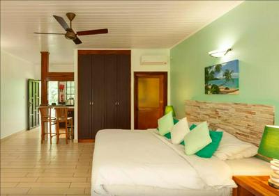 La Digue Self-Catering Apartments