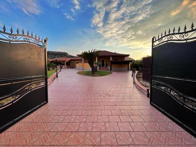 VILLA GIUDICE Luxury Home