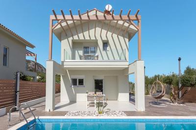 Villa Vilenia Anemelia by Villa Plus