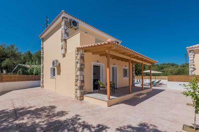 Villa Hali Maris by Villa Plus