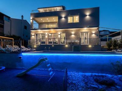 Villa Hedonist