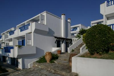 Agionissi Resort