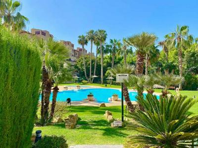 Alicante Golf Hoyo 18 4-6 Pax. piscina, wifi, parking privado.