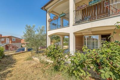 Apartment Oliva Radmani