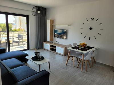 Calypso Sea View Apartments