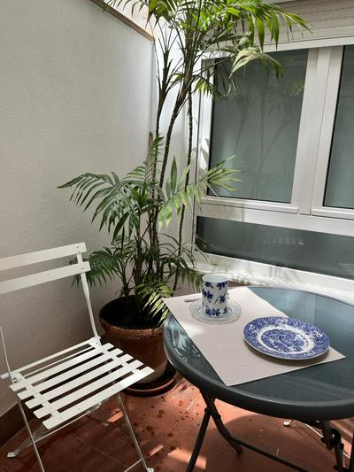 Precioso apartamento con patio