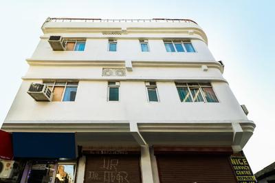 Hotel O Moon Tara