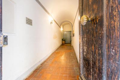 GuestHost - San Francesco Modern and Central Apartments