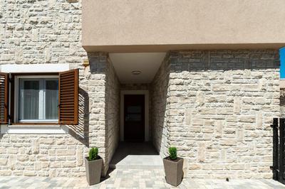 Luxury villa with pool,jacuzzi and sauna 03 - by TA Leut Agency