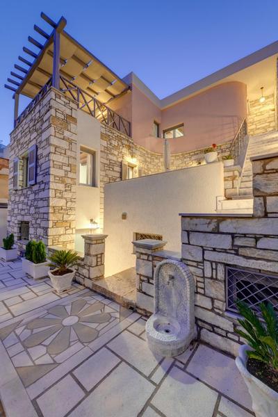 TAKIS GUESTHOUSE- Laoura-HERMOUPOLIS