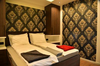 Bella Superior Studio