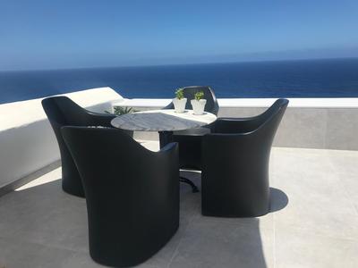 Casa del Mar with large sun terrace facing the sea, luxury