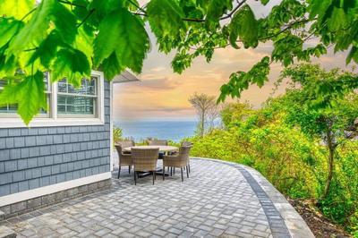 Beach cottage villa