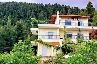 Dream House Capturing the Magic of Nature