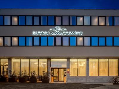 Hotel Corner
