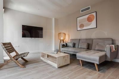 Spacious Soho Apartment with Parking REMS