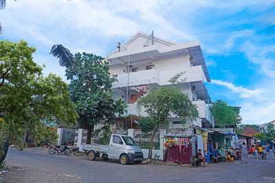 Hotel O Anggrek Homes Makassar