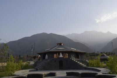 OSHO HIMALAYAS MEDITATION RESORT