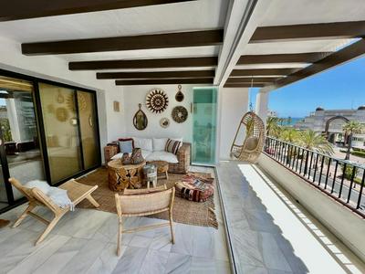 The Boho Banús Apartment, Marbella