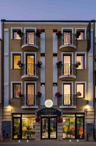 Labirint Boutique Hotel - Central Location
