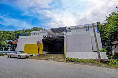 OYO 91329 Guest House Le-banon Syariah