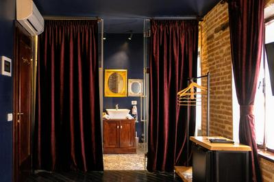 Bohemian Sophie Korce