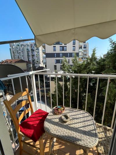 Flora Center One Bedroom App - ENJOY TRAVEL
