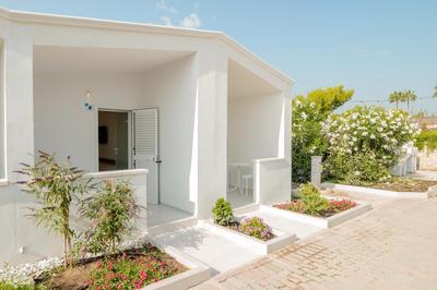 Sant'Elia Deluxe Rooms