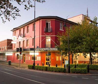 Romano's Hotel & Suites Wagga Wagga