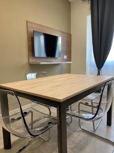 Levante apartment and room