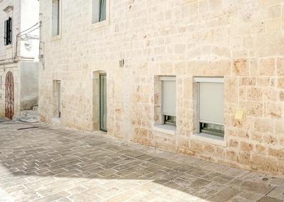 Vico Bianco Raro Smart Rooms Collection
