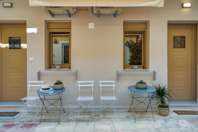 Andy's & Hari's Elegant Town Studios, by ZanteWize
