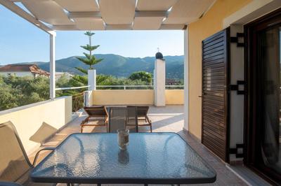 Mariettas Apartment, by ZanteWize