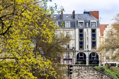 LHotel - face au château - boutique hôtel et séminaires