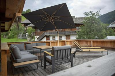 Kast'l Apartments