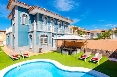 VILLA MELYNA Private Heated Pool