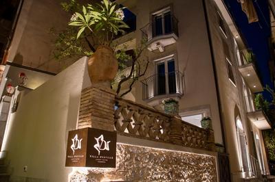 Villa D'Orville luxury suites Taormina