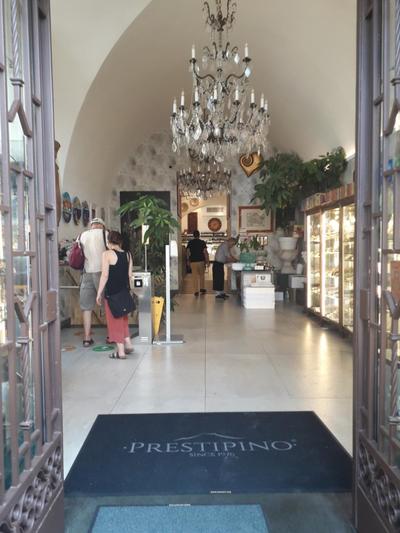 TREASURE ROOMs