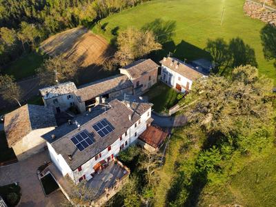 B & B Casolara