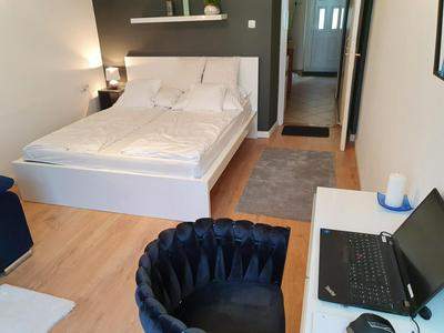 BöSIX Apartman