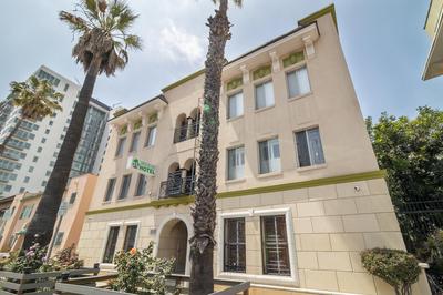 Lumea by the Sea Long Beach Convention Center