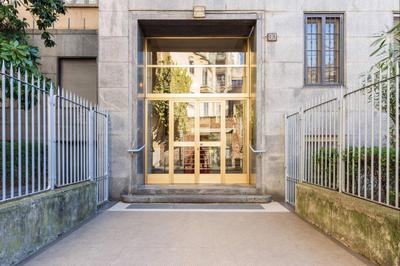 Luxury 4 bedrooms apartments Close to Duomo